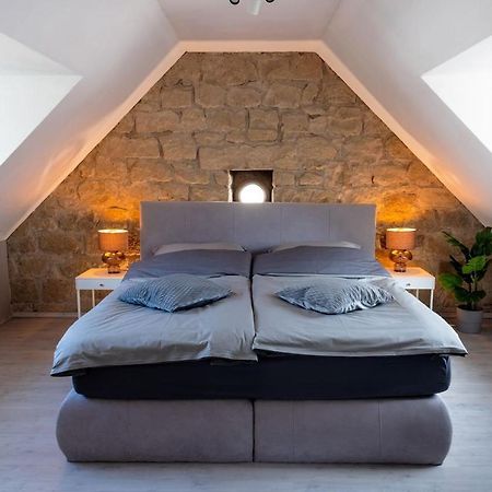 Vulkan-Lodge Ferienhaus Rieden  エクステリア 写真