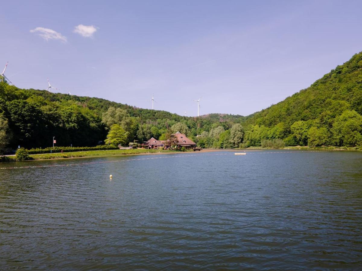 Vulkan-Lodge Ferienhaus Rieden  エクステリア 写真