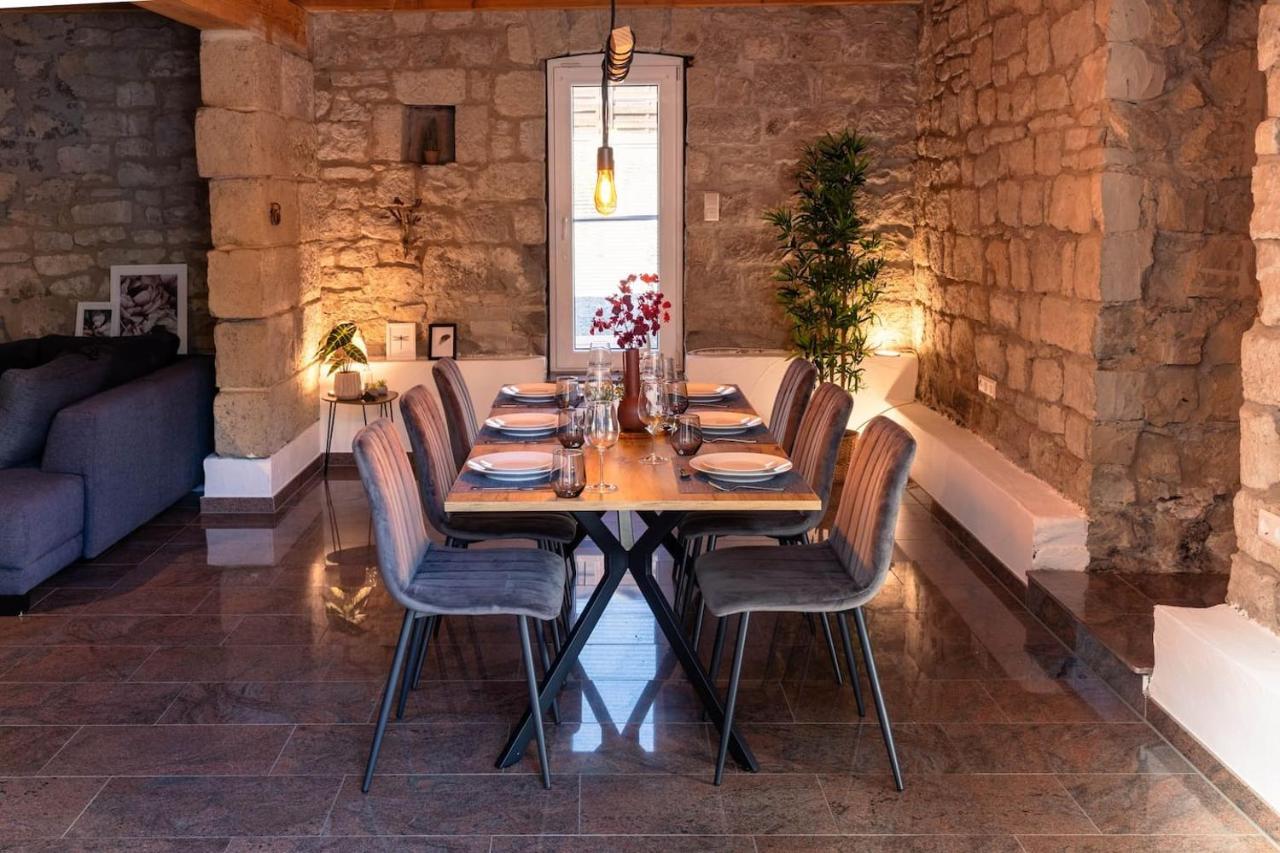 Vulkan-Lodge Ferienhaus Rieden  エクステリア 写真